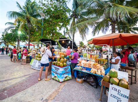 Where in Mexico Can You Buy Clothes, Music, Books, and Crafts? And Why Do Some Markets Smell Like Tacos and Dreams?